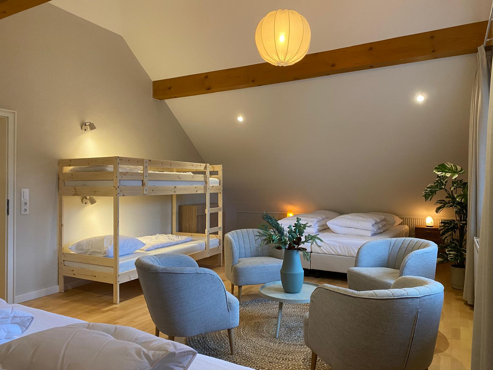 Kamer 1 boven 6 personen